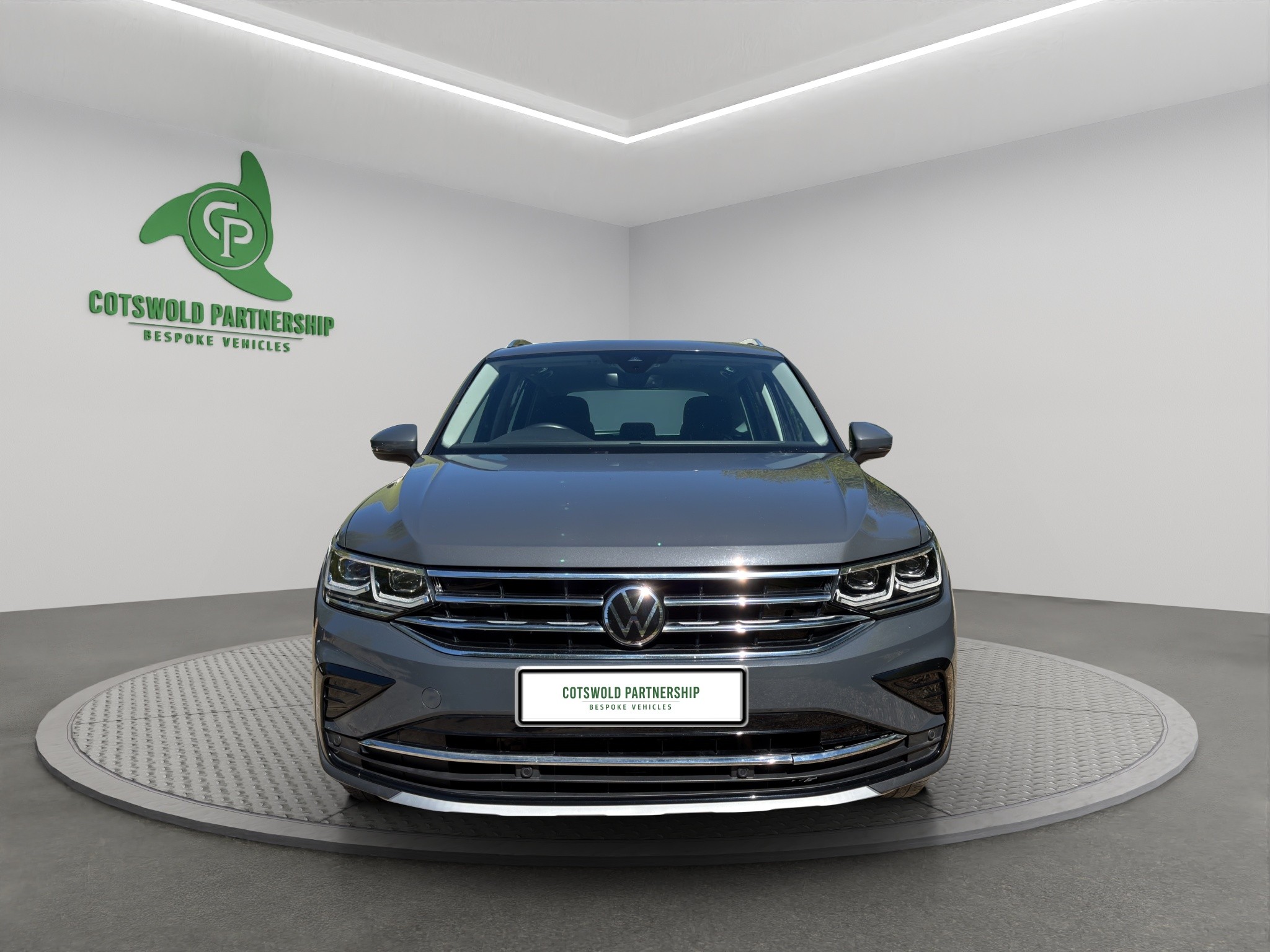 2021 Volkswagen Tiguan Elegance 1.4 TSI 13kWh Elegance SUV 5dr Petrol Plug-in Hybrid DSG Euro 6 (s/s) (245 ps) — vehicle image 1